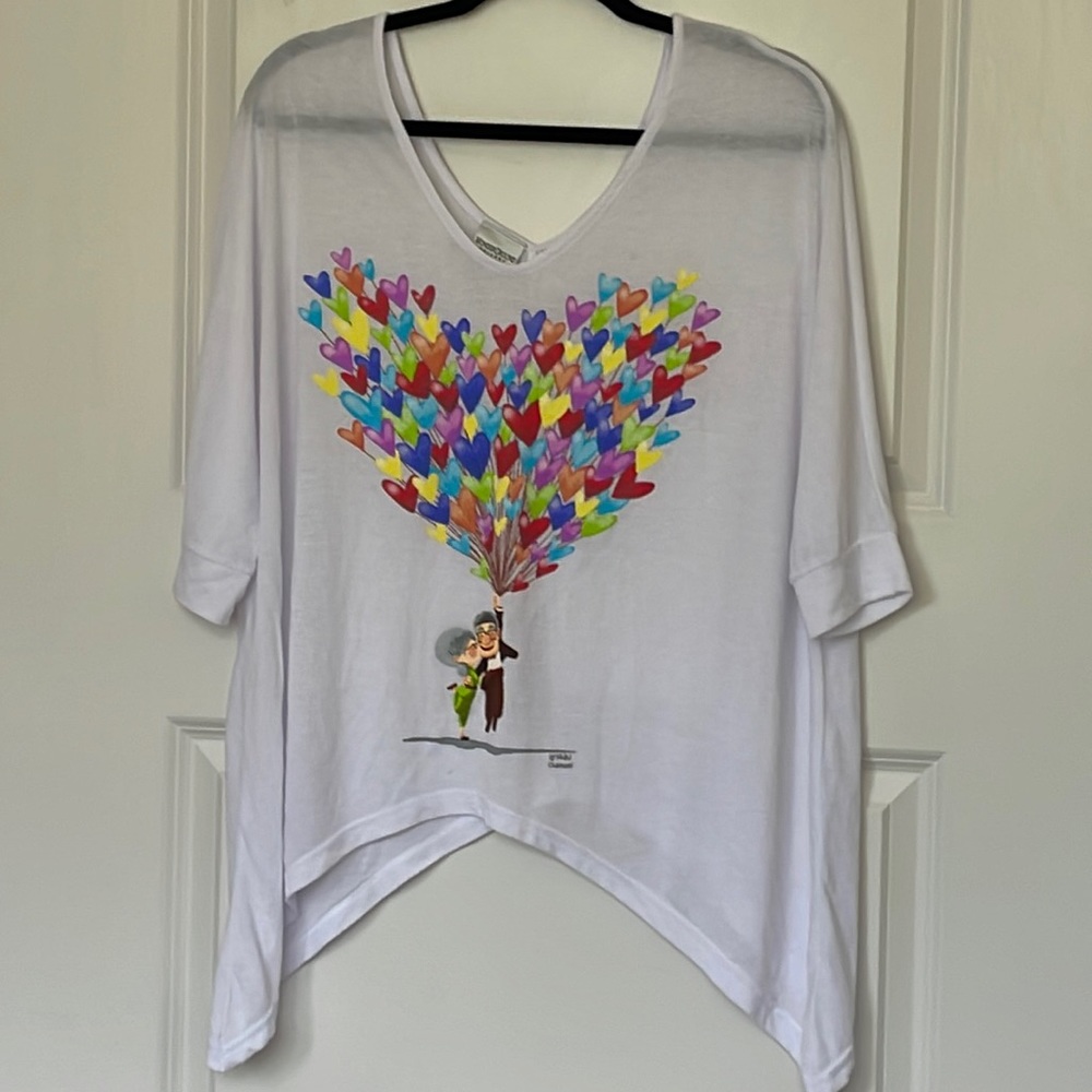 Wonder Ground Disney’s UP Sharkbite Tee XL